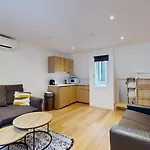 TBS 152 - Superbe Appartement à Paris